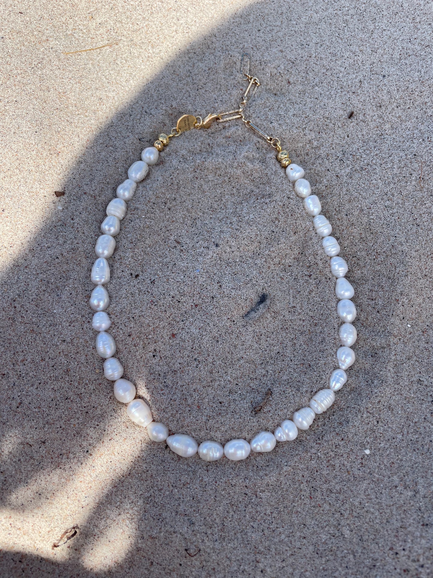 Ihre pearl necklace