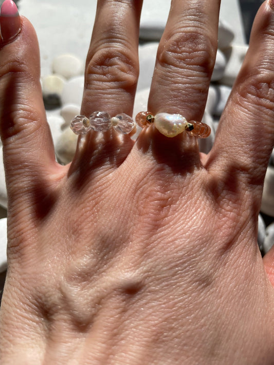 Freswater pearl + gold ring