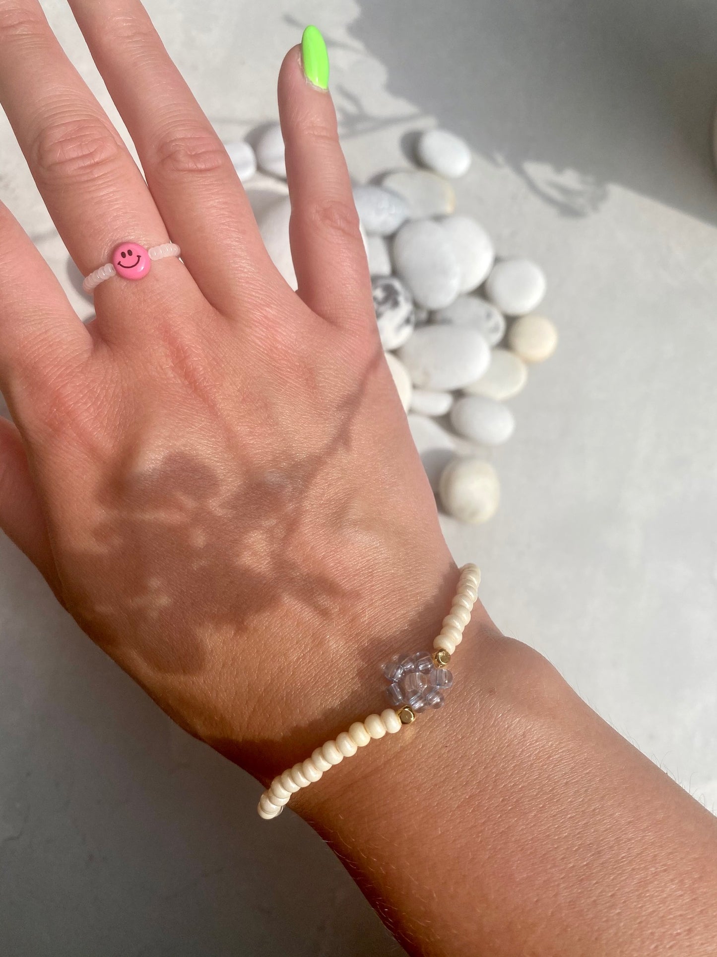 Nina + flower + gold armband