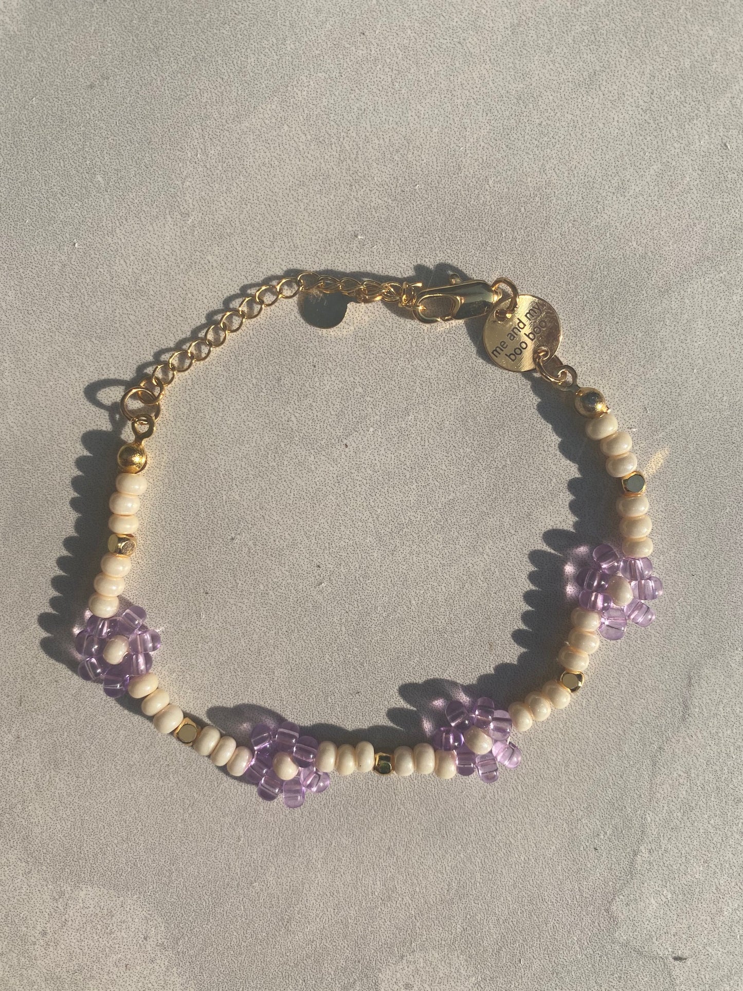 Pastel creamy flower armband
