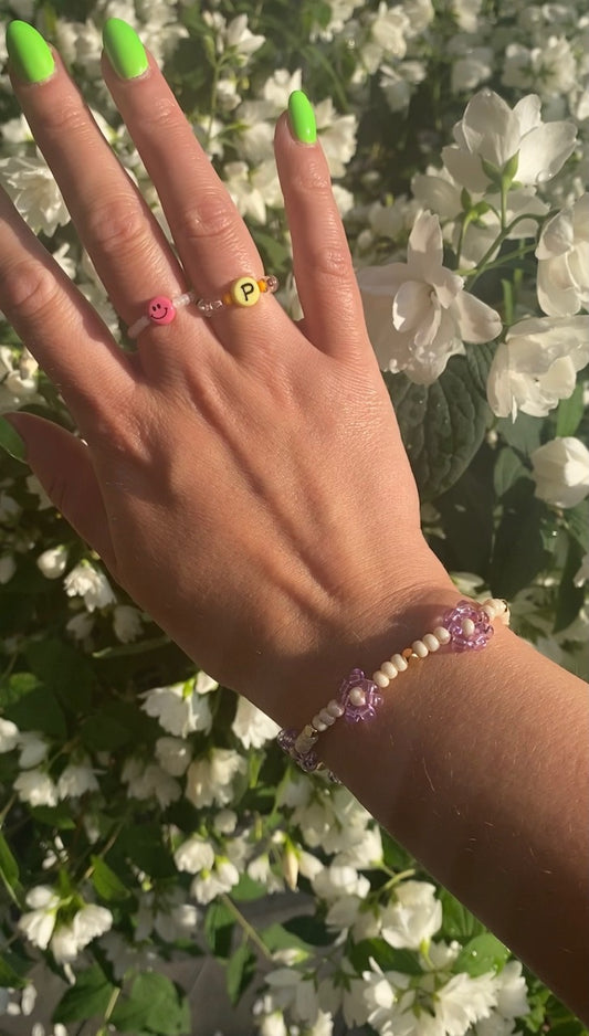 Pastel creamy flower armband